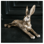 Decoratief figuur - liggende haas