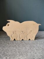 Houten varken met 3 biggen
